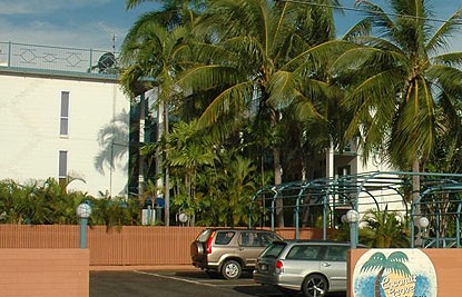 Coconut Grove Holiday Apartments - Accommodation QLD