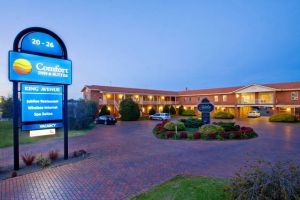 Comfort Inn  Suites King Avenue - Accommodation QLD