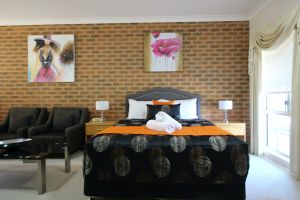 Motel Views Yackandandah - Accommodation QLD